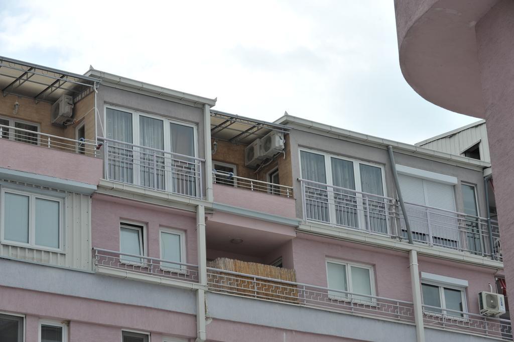Apartments 4 Seasons Ohrid Exterior photo